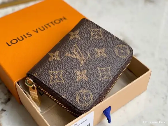 AAA Replica Ru VUITTON LOUIS ZIPPY COIN PURSE 0522